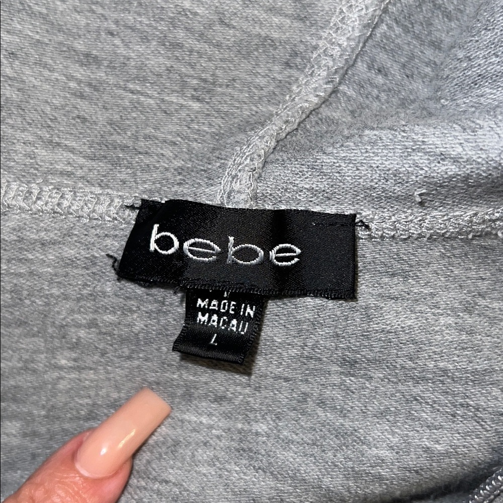 Vintage Bebe Y2K Gray Lounge Set Hoodie & Capri Pants - Picture 3 of 16